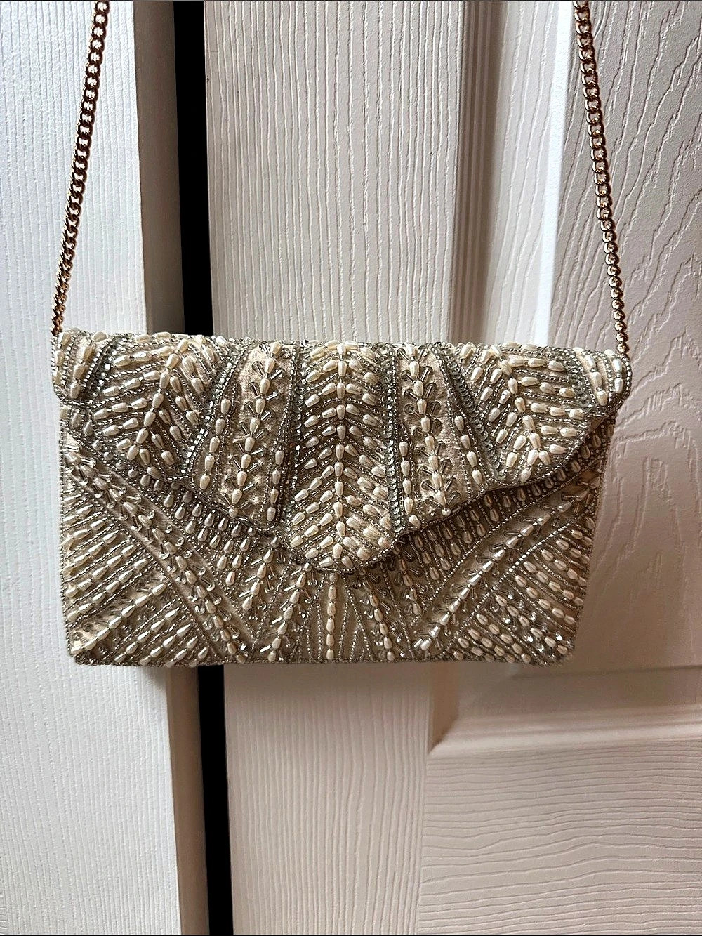 Beaded Chain Shoulder Bag in Gold Like New